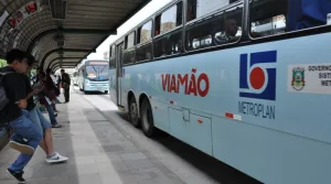 Sindicato dos rodoviários anuncia greve e vai afetar transporte intermunicipal da região Metropolitana