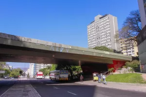 Viaduto Loureiro da Silva, em Porto Alegre, terá bloqueio para obras