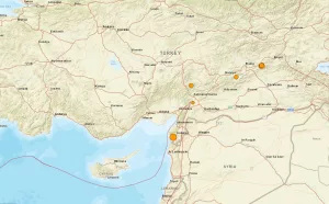 Novo terremoto atinge fronteira entre Turquia e Síria