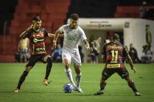 Com pouco futebol, Juventude perde para Sport Recife